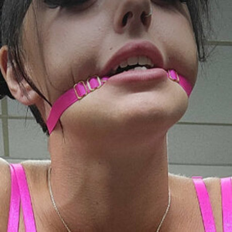 Thephnxxx naked model picture