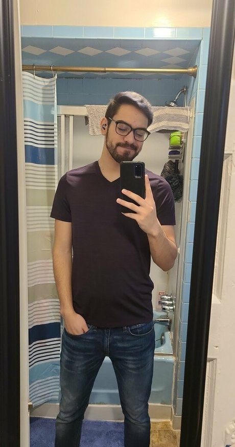 tragicgaynerd pornstar nude pic