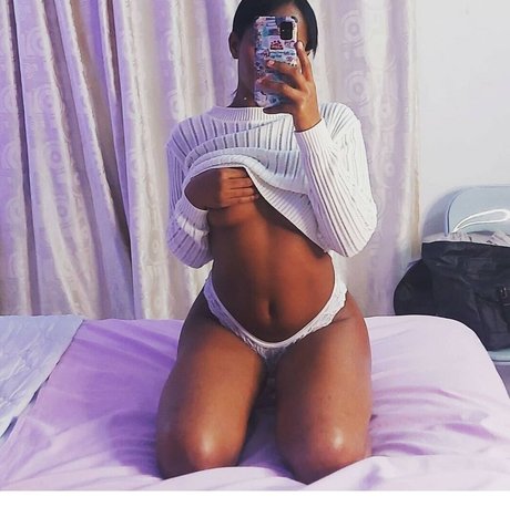 ImAlison pretty pornstar picture