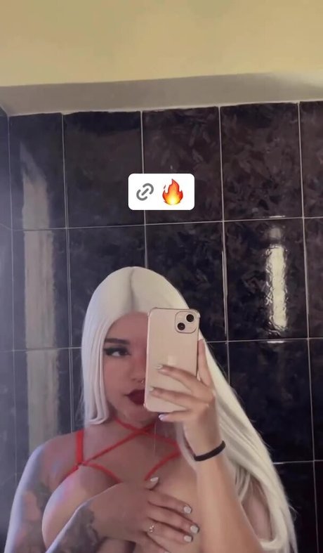 Peach girl23 naked pornstar picture