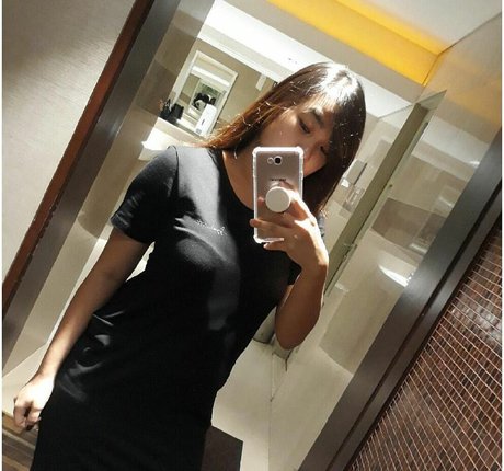 MonicaJeyincaNatasya star hd picture