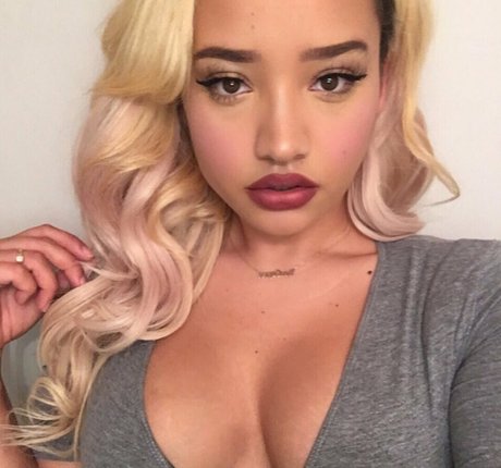 Kim Johannson model art archive