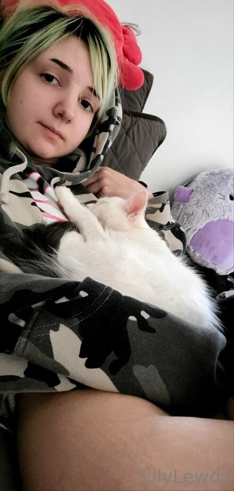 lilygripzfree actress archive