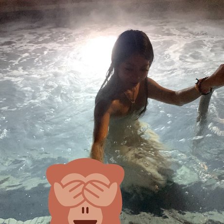 mangobbyy hd pornstar image