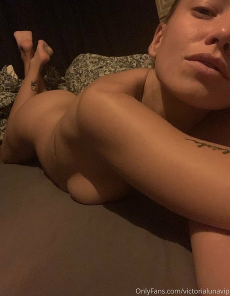 victorialunavip pornstar beautiful photo