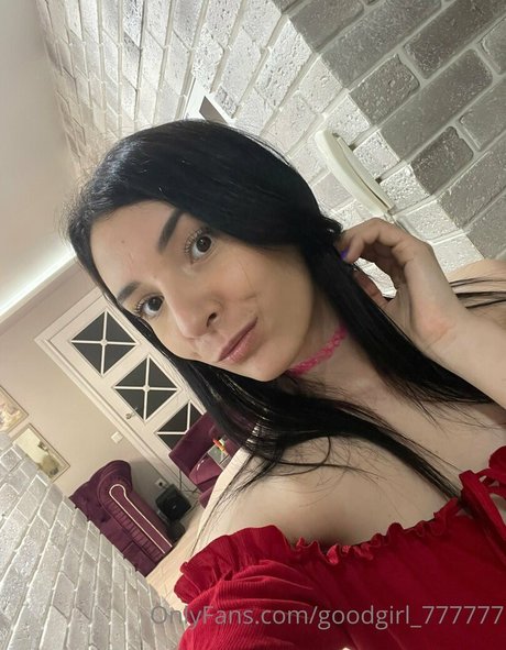 angelina crystal Quick photo