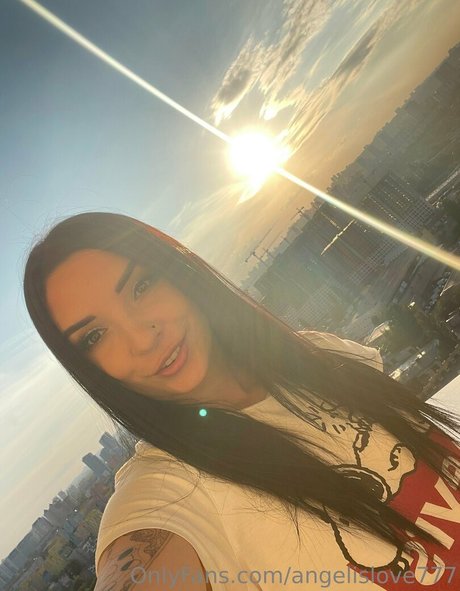 angelina crystal star nudes galleries