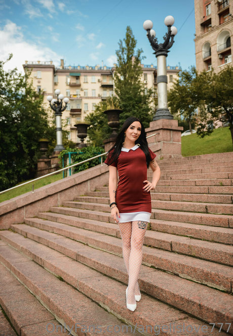 angelina crystal top actress gallery