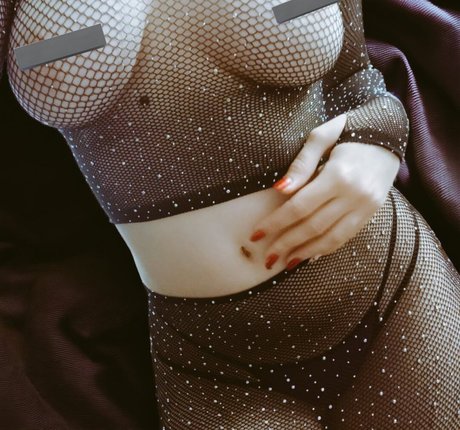 Sunny whale Quick photo