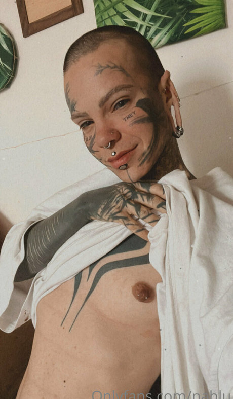 nahlu star high quality img