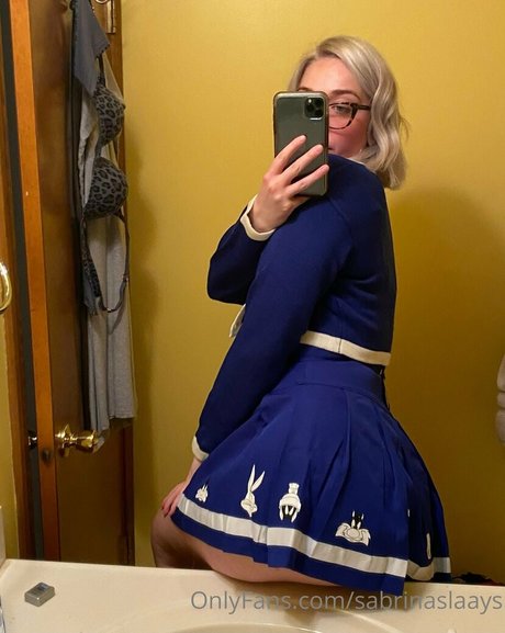 sabrinaslaays pretty pornstar image