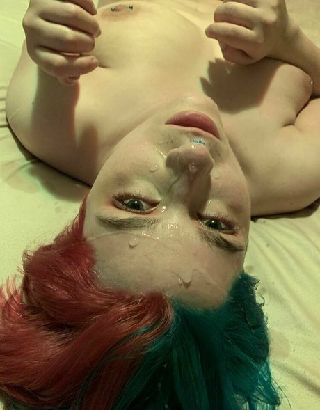 senchafox free star nudes photos