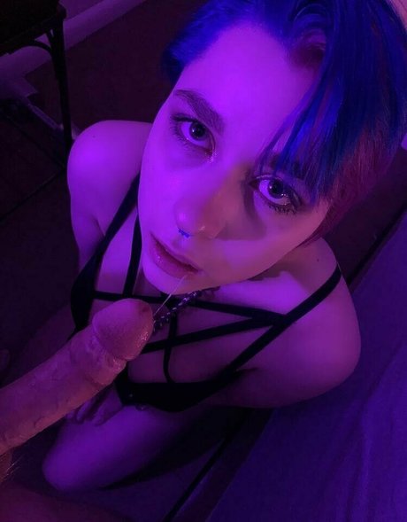 senchafox free model naked picture