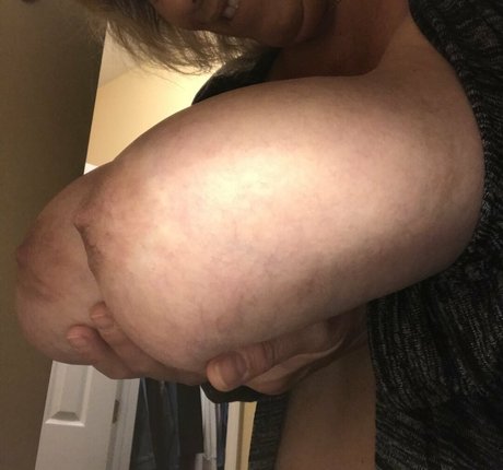 model onlyfans porn photos