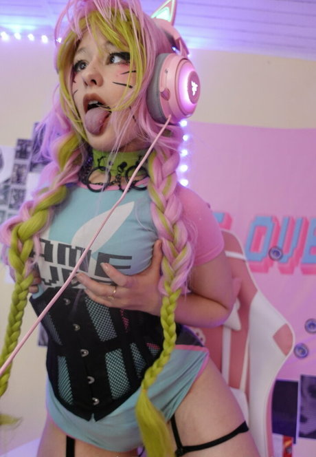 realneko tv pornographic star archive