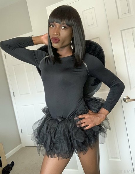 hairy asian onlyfans hot sexy image