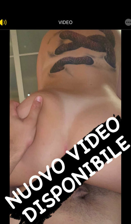 lararoxyrox pornstar exclusive picture