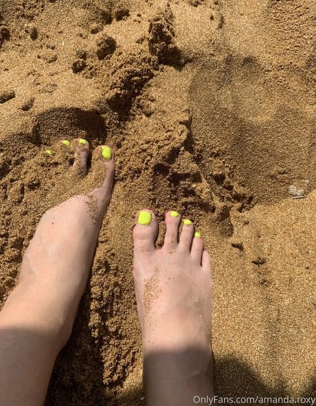 lararoxyrox hd model image