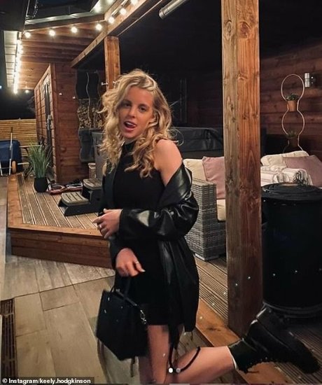 Keely Hodginkinson naked star picture
