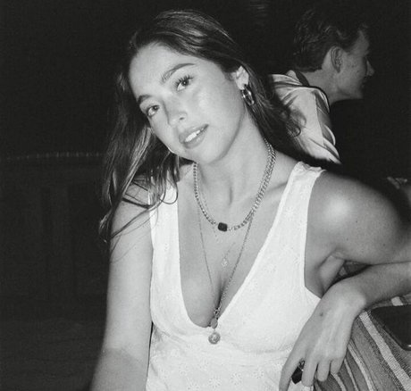 Lola Consuelos top star galleries