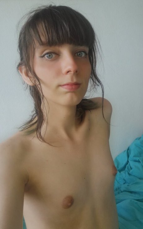 Sin Rose naked pornstar photos