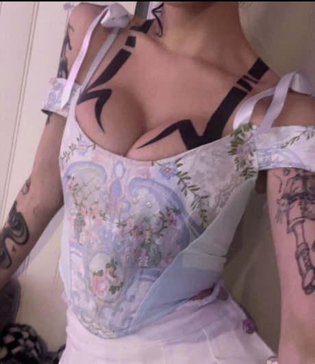 Zeliahxo nudes pornstar photos