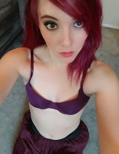 karasfreefeet star beautiful photo