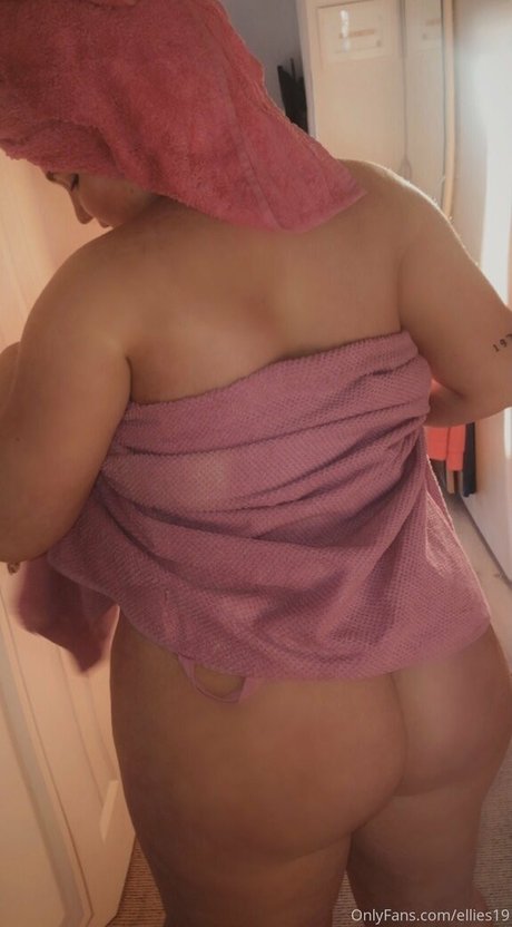 ellies19 star best photos