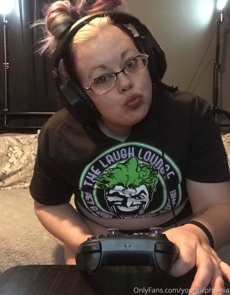 yourgalphronia xxx pornstar galleries