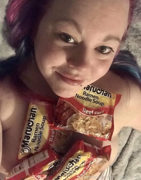 yourgalphronia star xxx gallery