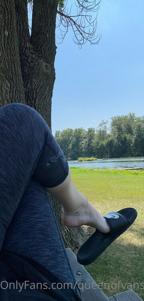 queenofvans star adult img