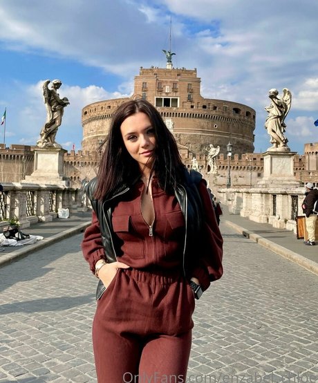 enzabel chloe art pornstar gallery