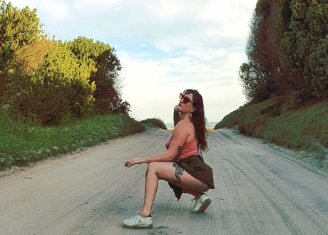 charmedmollytha high quality model picture