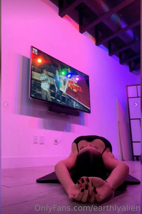 asian big cock onlyfans porn image