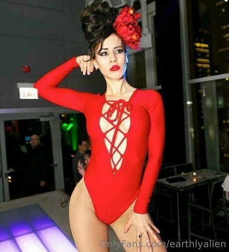 earthlyalien adult star photo