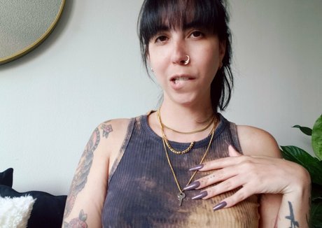 jadelussuriafree nice actress picture