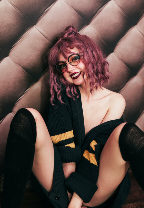 ave ria star high quality pictures