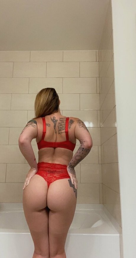 bustybunniforfree naked pornstar photo