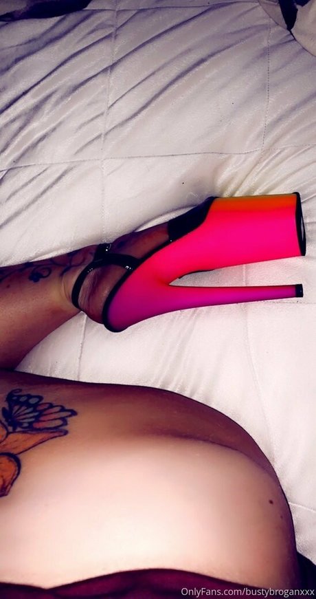 bulge onlyfans free nude image