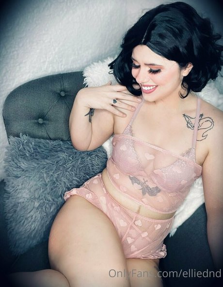 EllieDND model xxx gallery