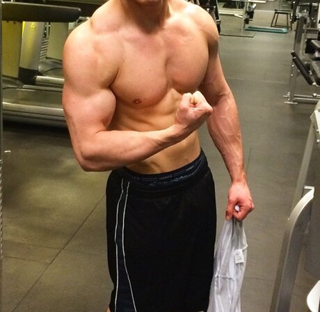 J2rFitness model beautiful images