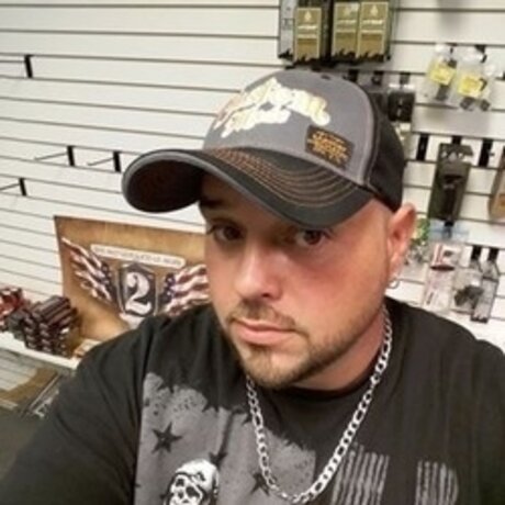 Mikew1984 sex model image