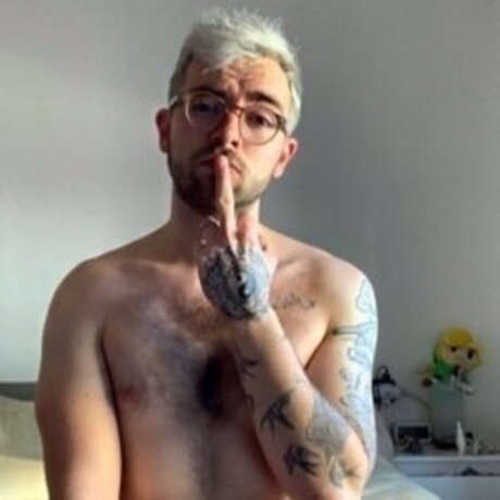 Ruben Urdiales nude actress pictures