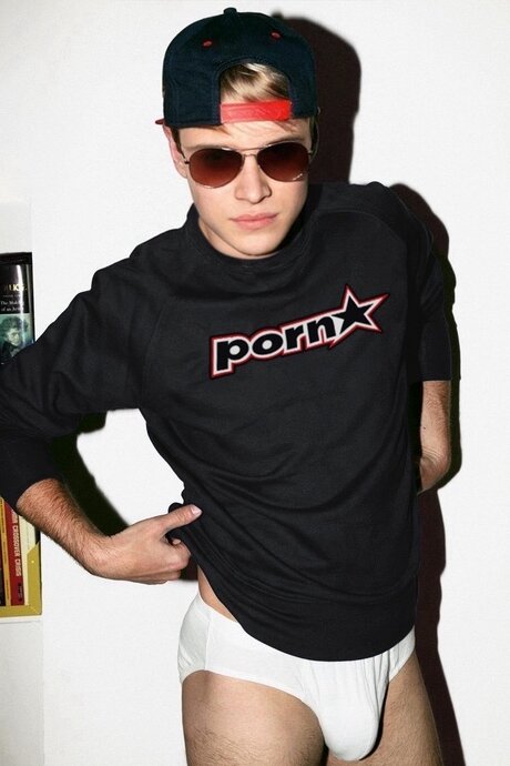 Wyatt Prince adult model pic