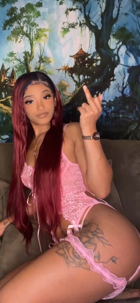 NaomiTheDestroyer best model pic