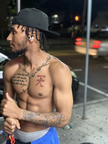 Sosa Shy adult model galleries