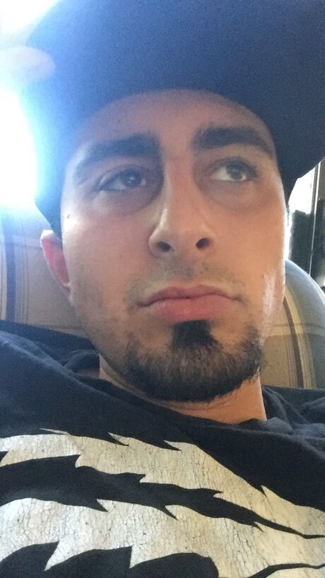 asian brunette onlyfans porno img