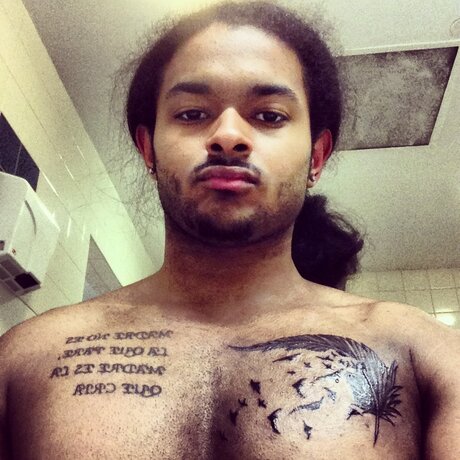 TU TRU nudes star image