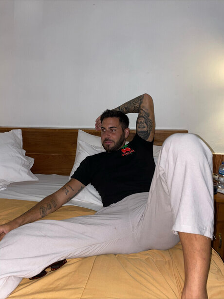 firefighter onlyfans top picture