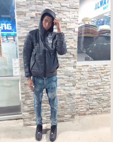 LTMB JAYY sexy actress pics